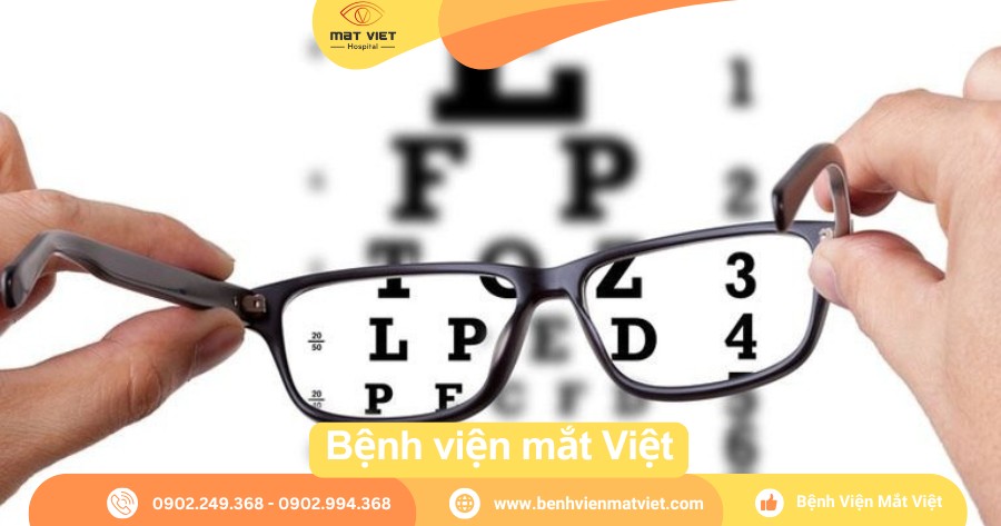 Cận 1 độ nhìn được bao xa?